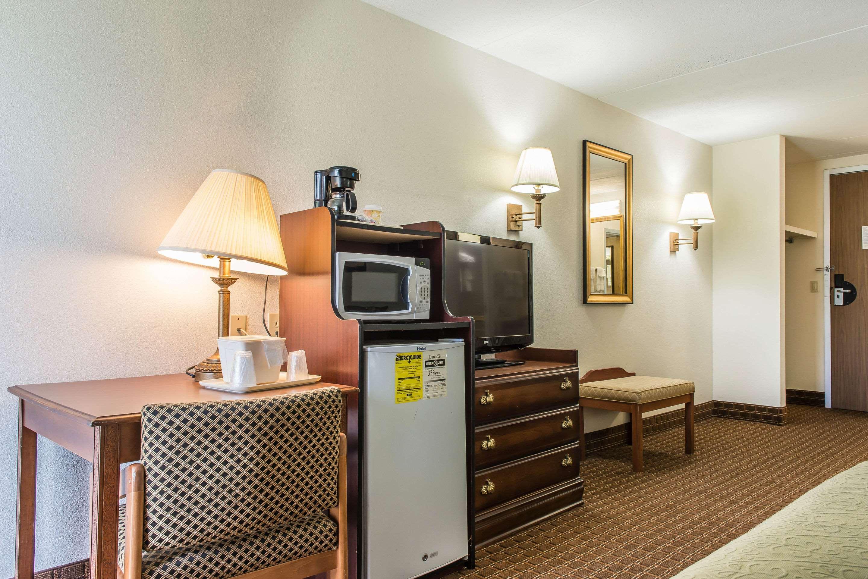 Rodeway Inn Brookville Eksteriør bilde