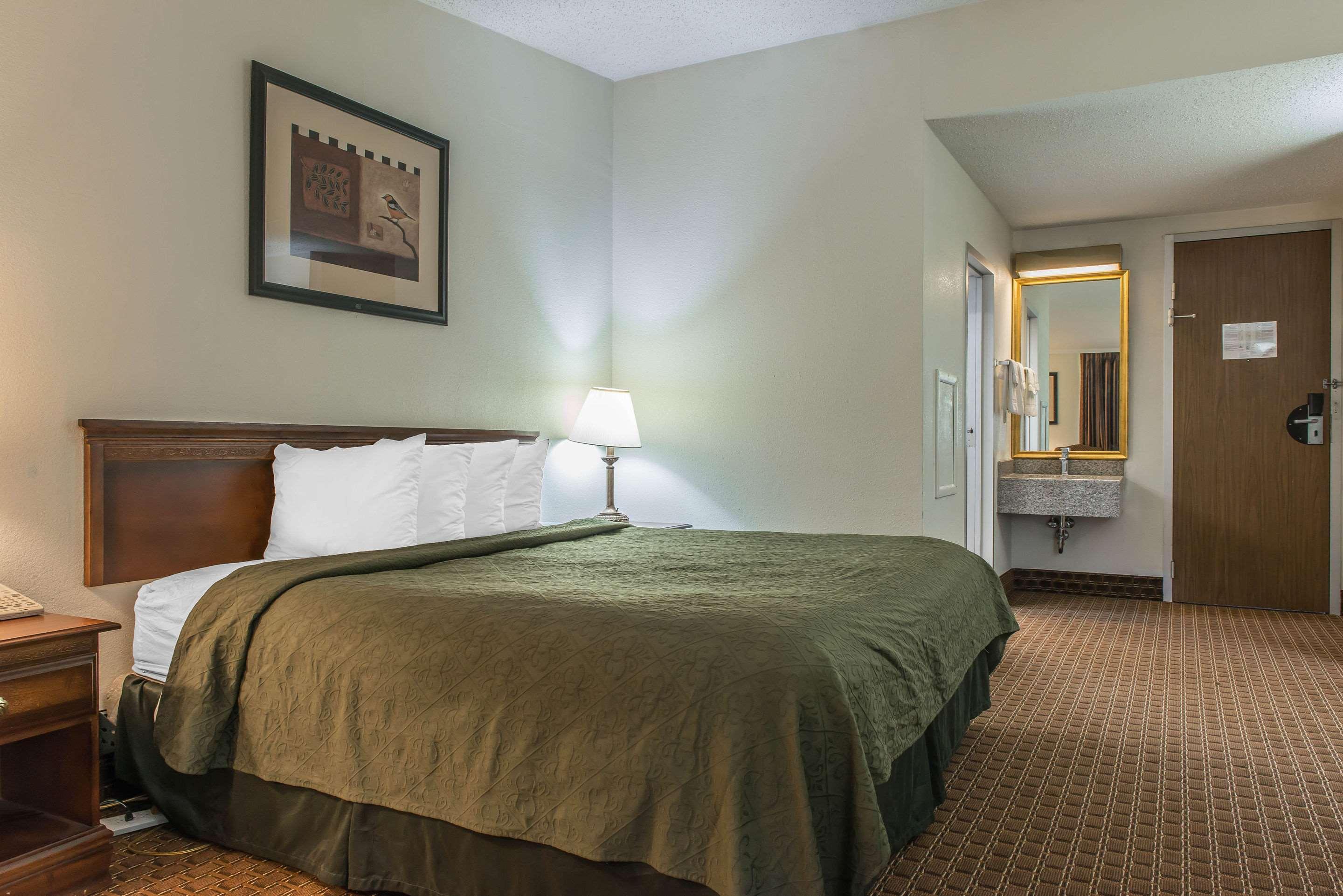 Rodeway Inn Brookville Eksteriør bilde