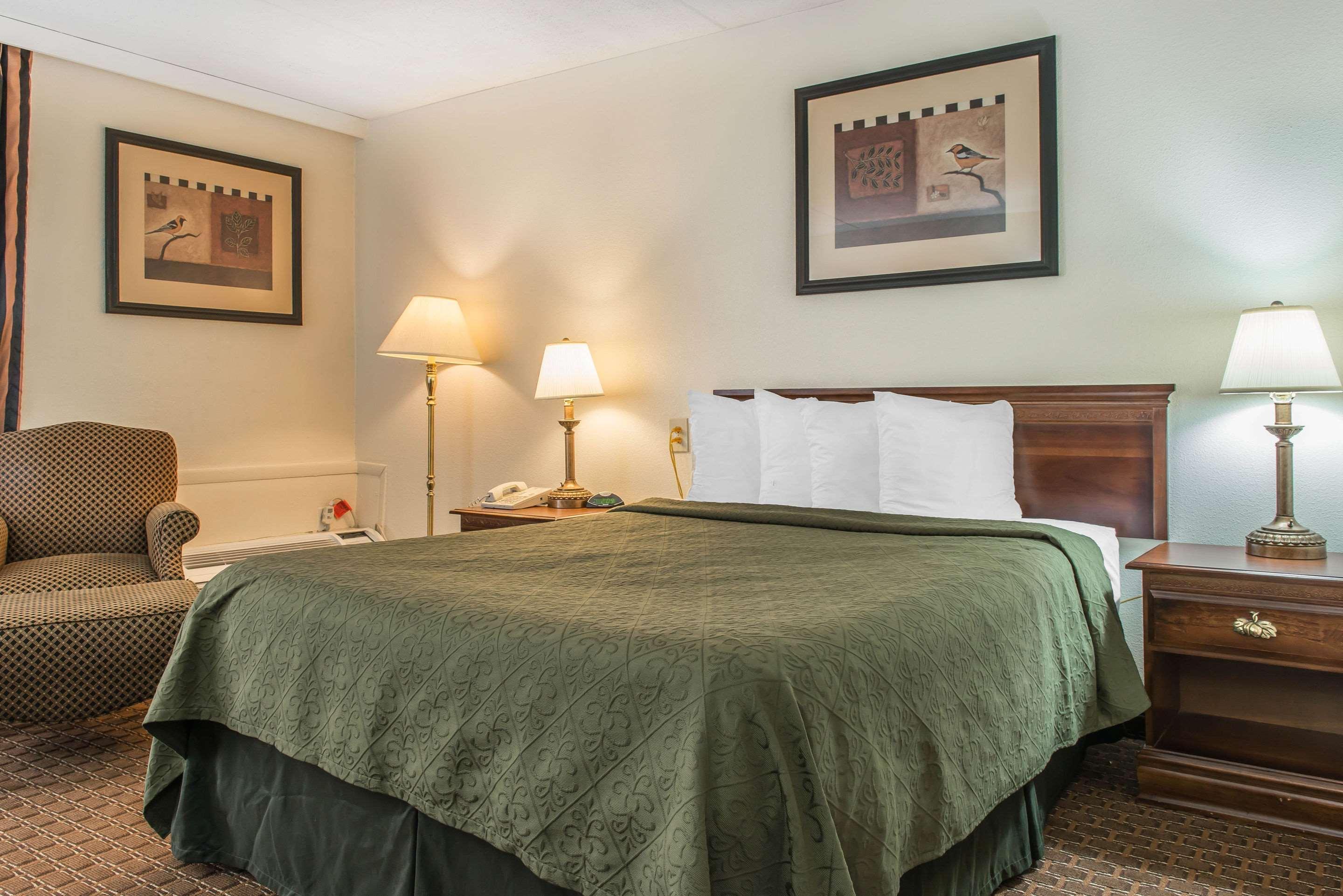 Rodeway Inn Brookville Eksteriør bilde