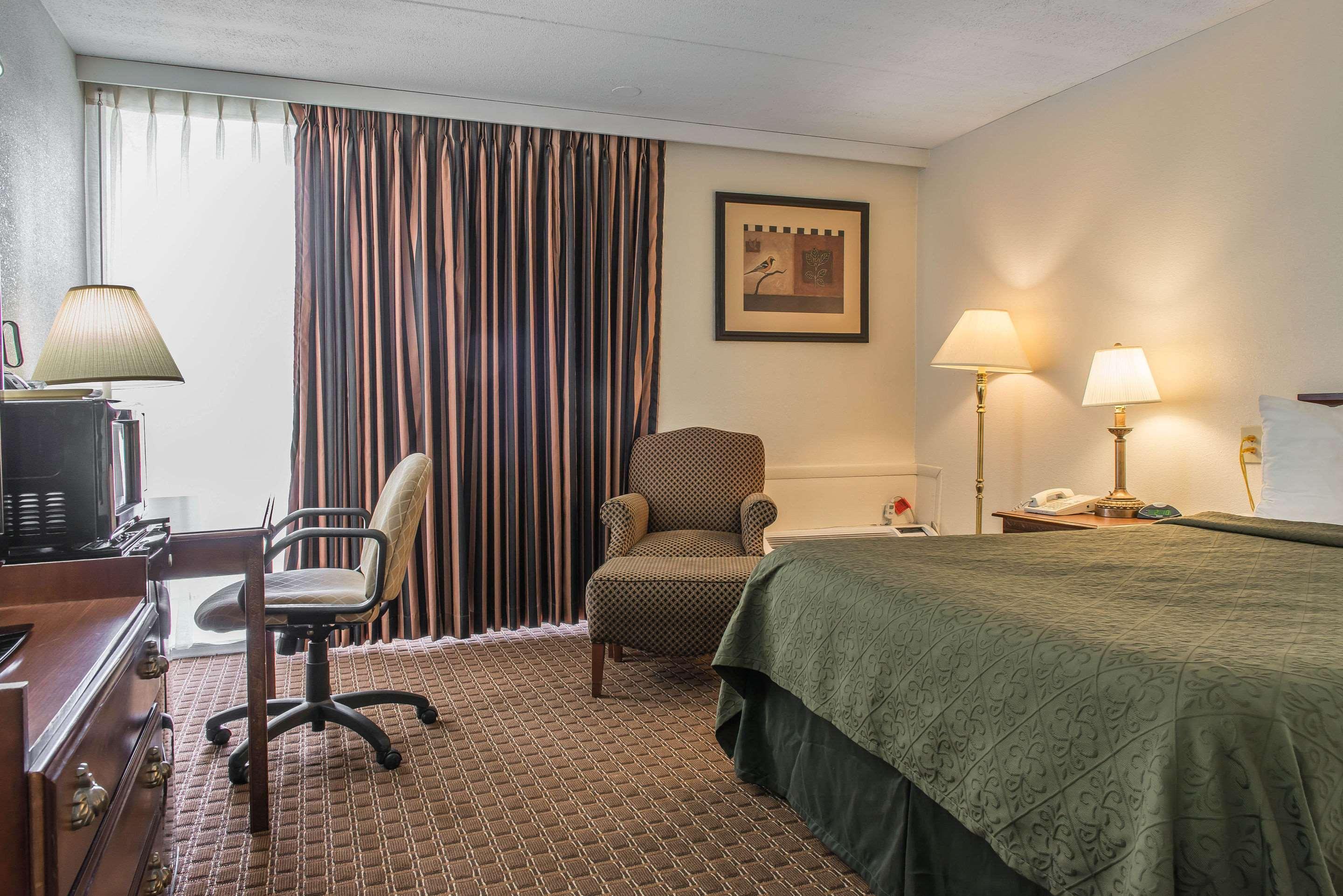Rodeway Inn Brookville Eksteriør bilde