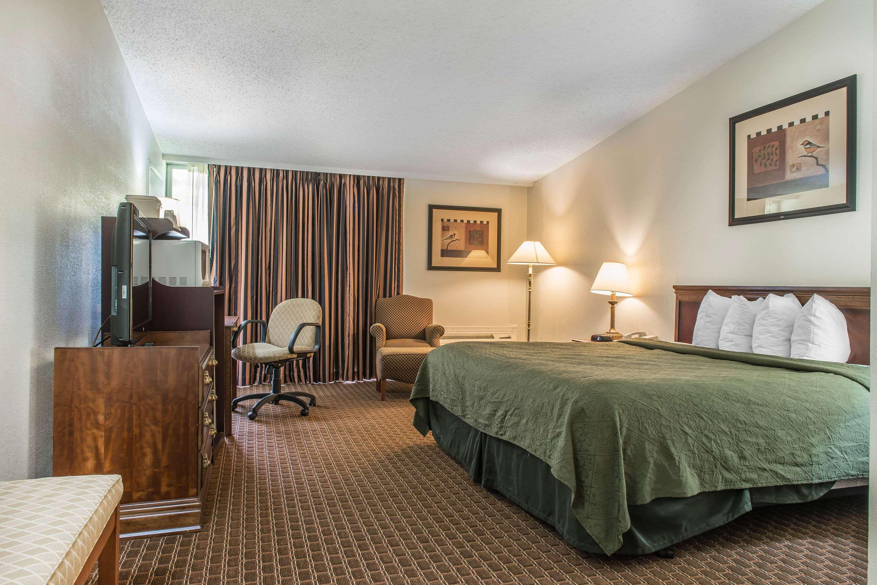 Rodeway Inn Brookville Eksteriør bilde